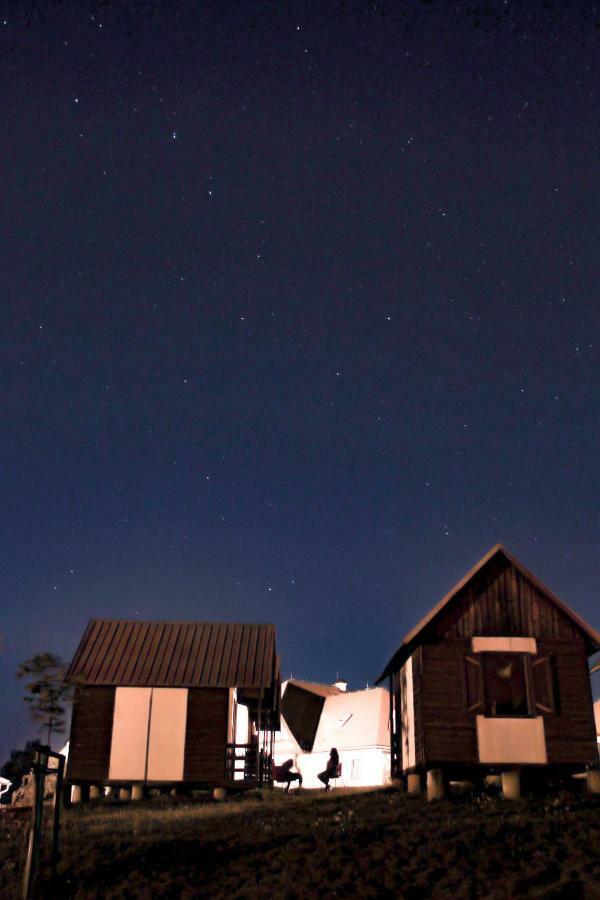Camping v Ráji - Palda Rovensko pod Troskami Esterno foto