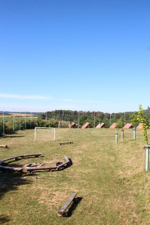 Camping v Ráji - Palda Rovensko pod Troskami Esterno foto