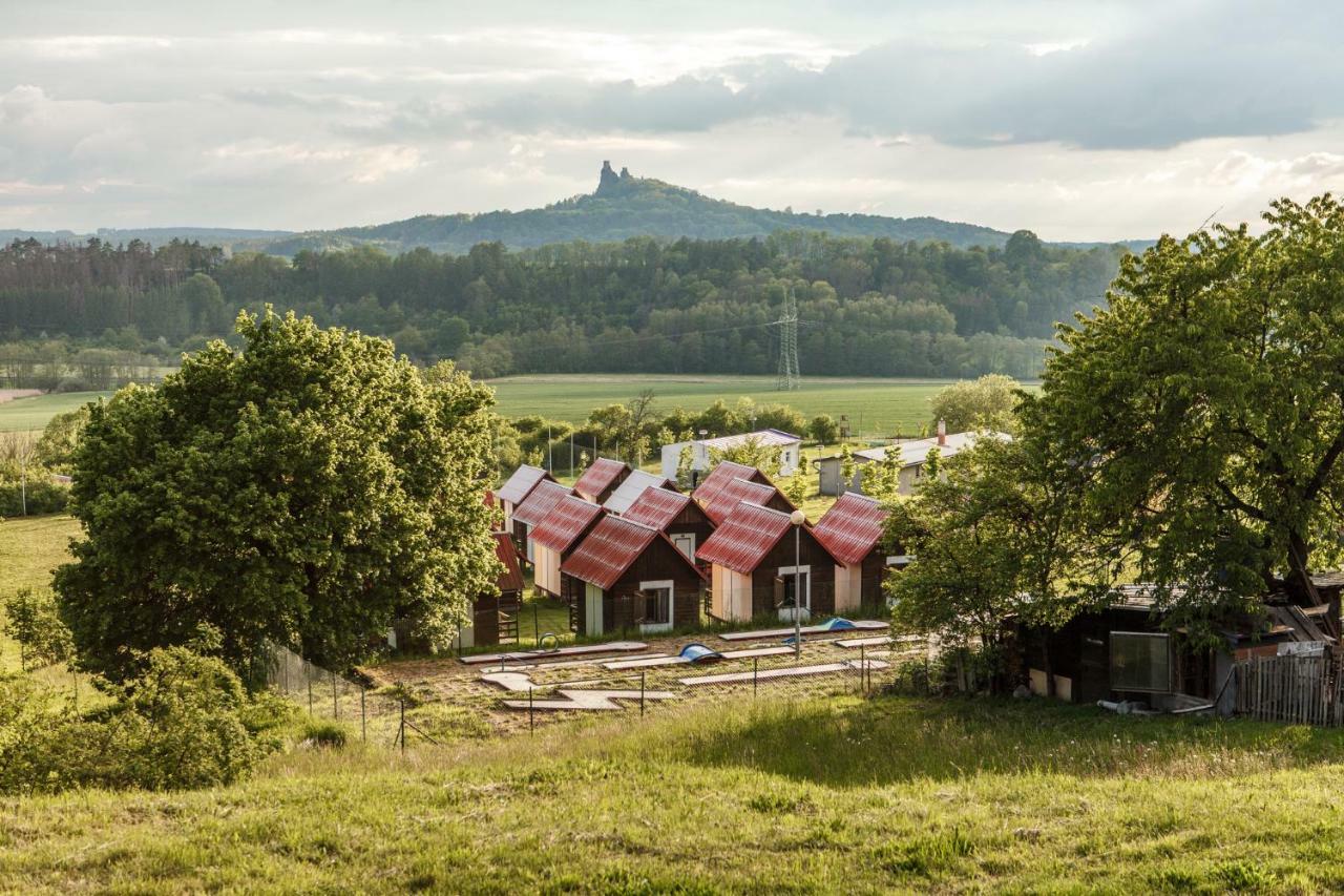 Camping v Ráji - Palda Rovensko pod Troskami Esterno foto